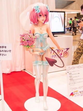 Illustration for article titled Wow, That's a Large Anime Figure